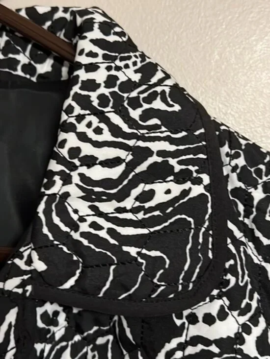 RQT Quilted Women's Zebra Zip Up Lightweight Jacket NWT Size Large - Picture 6 of 11